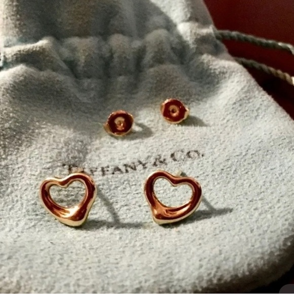 Tiffany & Co. Jewelry - EUC Tiffany & Co 18KT Gold Open Heart Elsa Peretti Stud Earrings